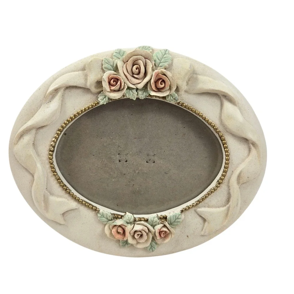 Vtg Victorian Roses Oval Resin Picture Frame Cottage Core Romantic 3x4.5 Photo